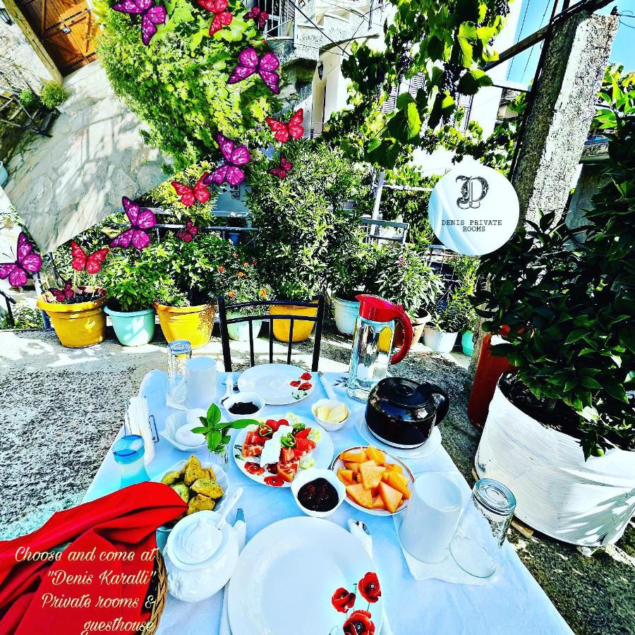 Denis Guesthouse 1930 ジロカストラ エクステリア 写真